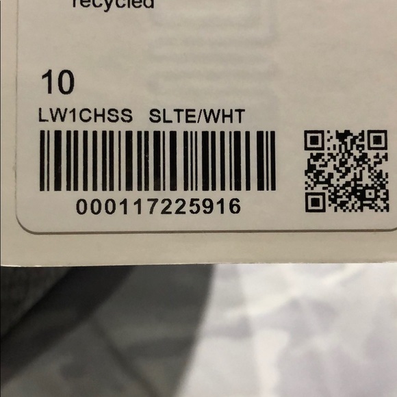 Brand new lululemon tank top bundle! - Picture 3 of 3